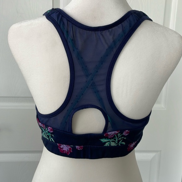 Old Navy Floral Racerback Sports Bra - Picture 2 of 2